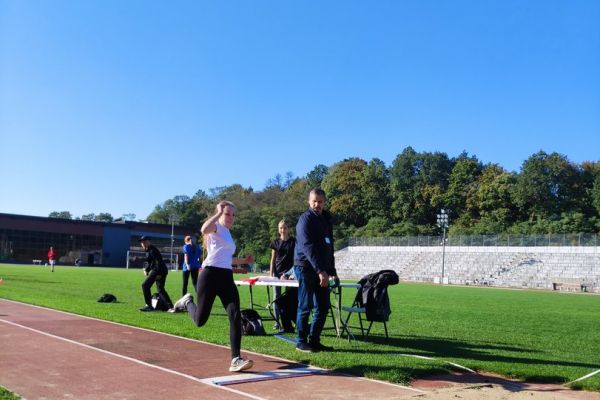 43 Słupska Olimpiada Młodzieży Szkół Podstawowych rocznik 2007-2008 w lekkiej atletyce dziewcząt i chłopców