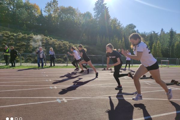 43 Słupska Olimpiada Młodzieży Szkół Podstawowych rocznik 2007-2008 w lekkiej atletyce dziewcząt i chłopców