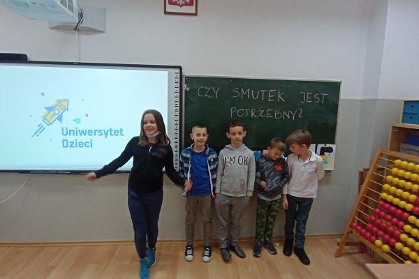 Mistrzowie planowania z 2a i 2c Czy smutek jest nam potrzebny?