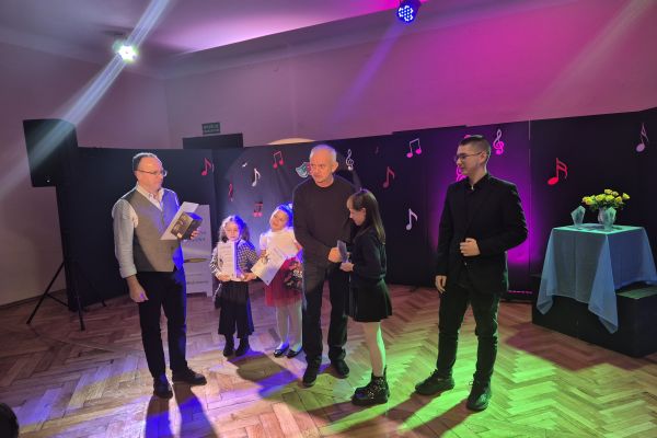 Błękitna Apaszka 2025