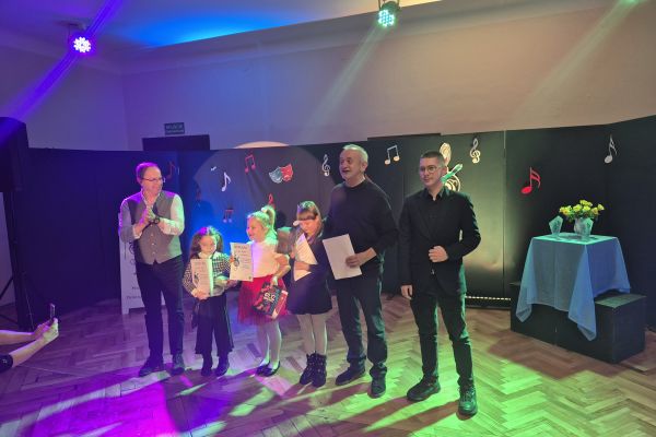 Błękitna Apaszka 2025