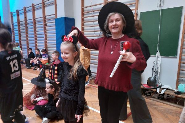 Bal karnawałowy klas 1-3