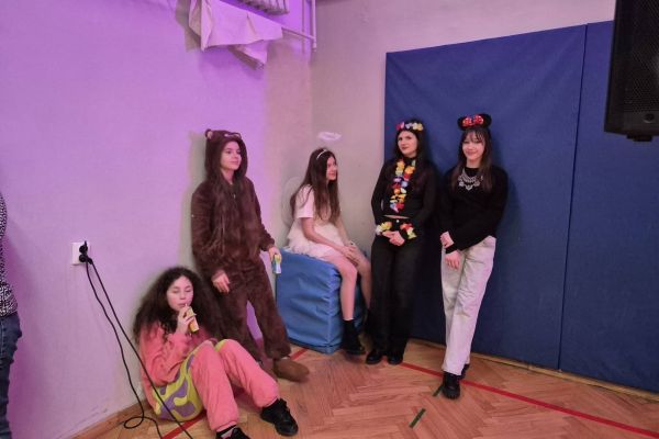 Bal karnawałowy klas 1-3