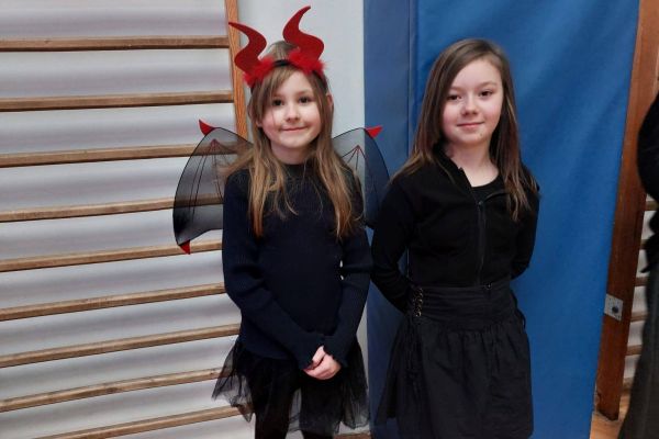 Bal karnawałowy klas 1-3