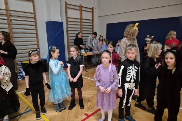 Bal karnawałowy klas 1-3