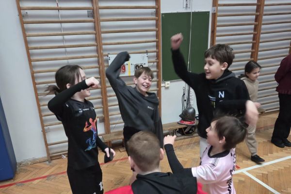 Bal karnawałowy klas 1-3