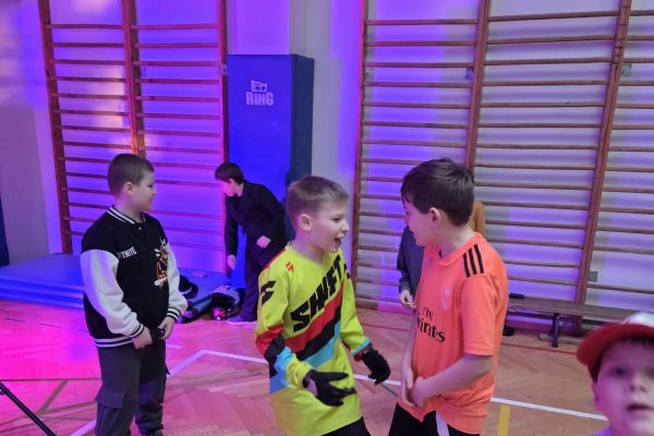 Bal karnawałowy klas 1-3