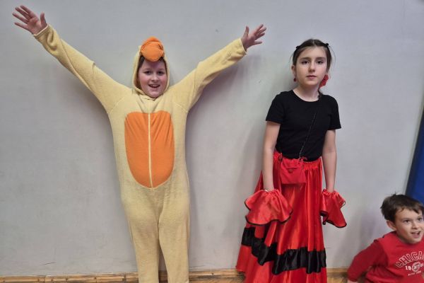 Bal karnawałowy klas 1-3