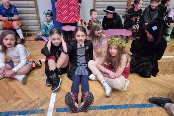 Bal karnawałowy klas 1-3