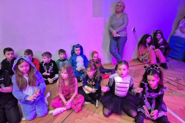 Bal karnawałowy klas 1-3