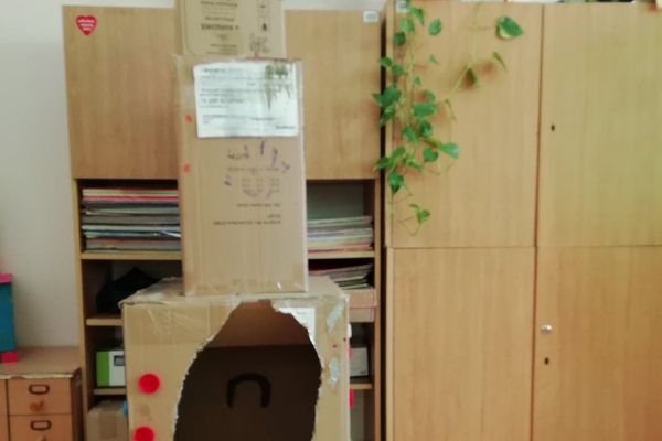 Kosmiczny projekt w 1b