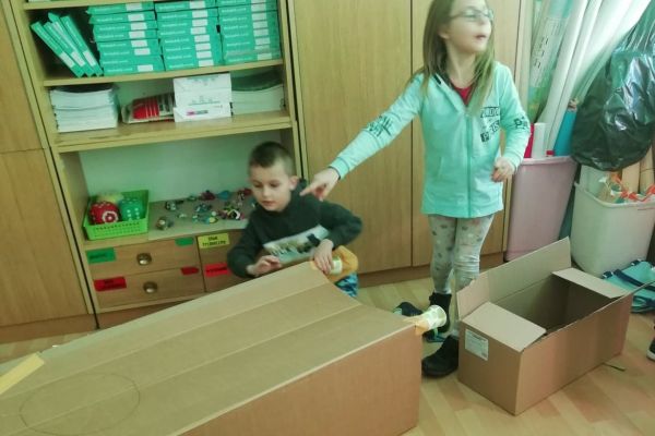 Kosmiczny projekt w 1b