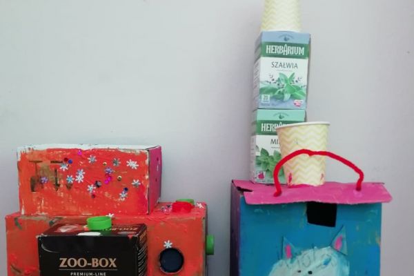 Kosmiczny projekt w 1b