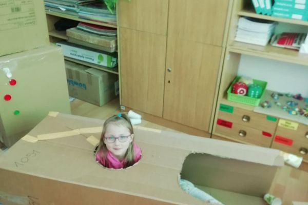 Kosmiczny projekt w 1b