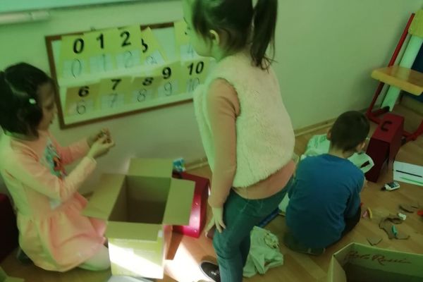 Kosmiczny projekt w 1b