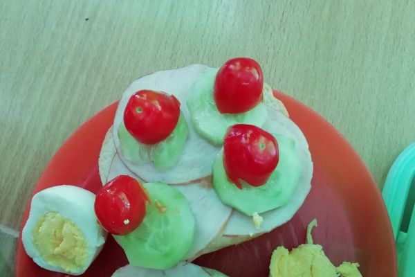 Wiosenne kanapki w 1 b