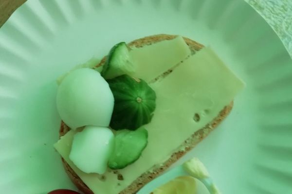 Wiosenne kanapki w 1 b