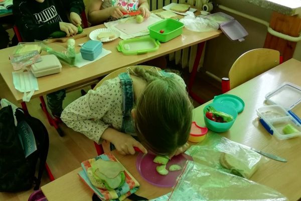 Wiosenne kanapki w 1 b