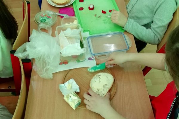 Wiosenne kanapki w 1 b