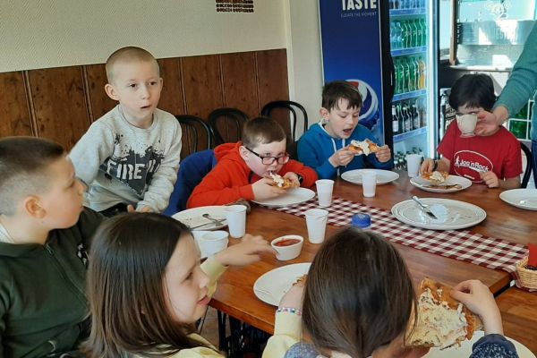 Klasa 2 b w pizzerii