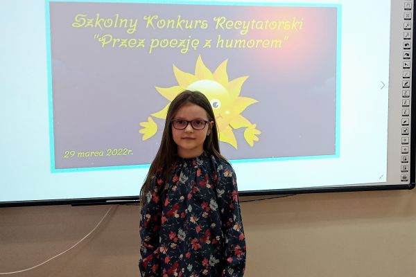 Przez poezję z humorem