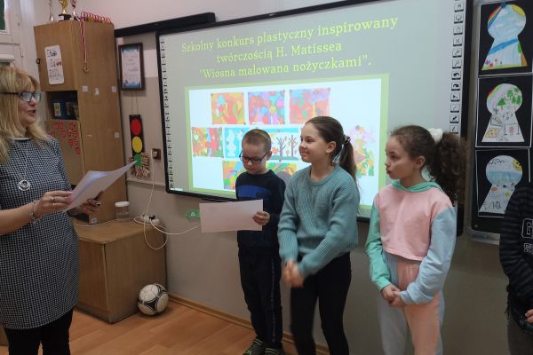 Szkolny konkurs plastyczny - Wiosna malowana nożyczkami