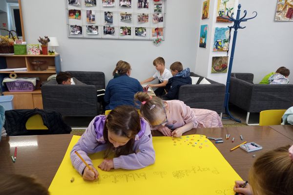 2c i happening z okazji Tygodnia Bibliotek