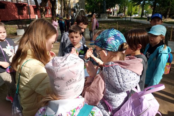 2 c na warsztatach plastycznych w Baszcie Czarownic