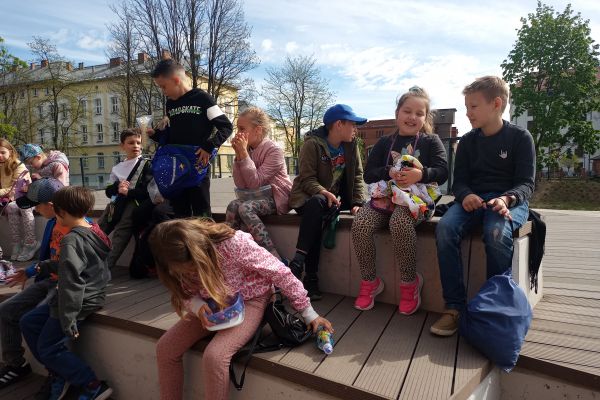 2 c na warsztatach plastycznych w Baszcie Czarownic