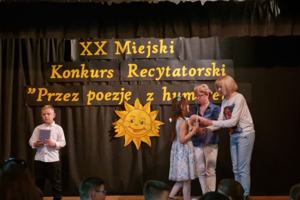 XX Miejski Konkurs Recytatorski Przez poezję z humorem