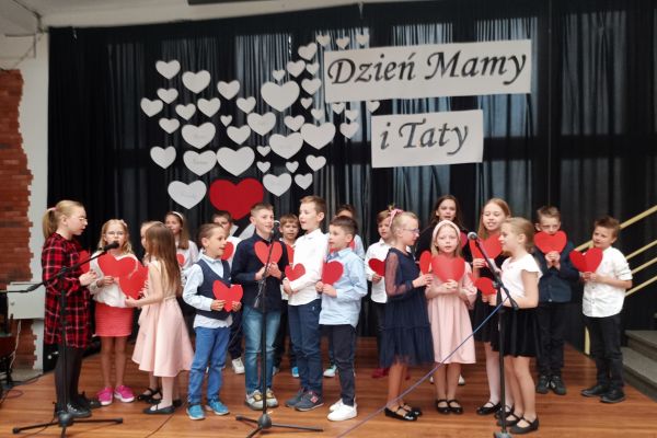 Dzień Mamy i Taty w naszej szkole
