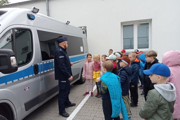 1c z wizytą w Komendzie Policji