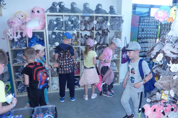 Wycieczka klas pierwszych do fokarium