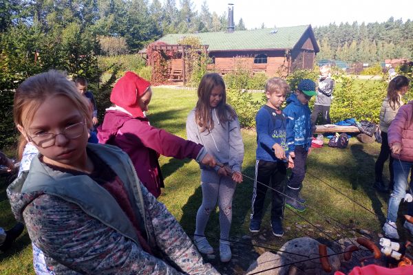 Wycieczka 3a i 3c do lasu