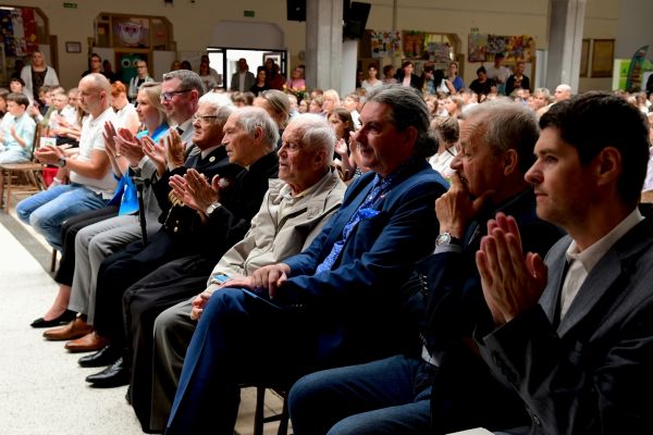 la3-07576BA29072-86A4-4295-C8CA-1161C73A67E0.jpg