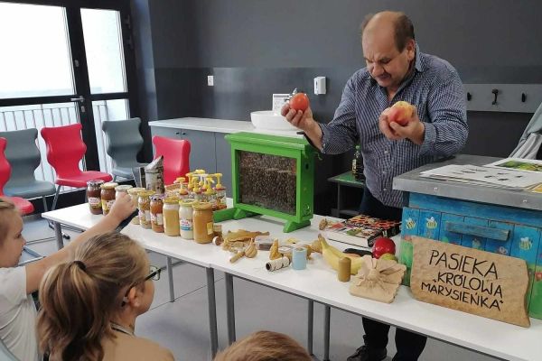 Warsztaty pszczelarskie