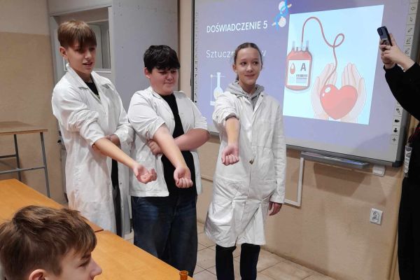 410621807-741656191158407-8300761130749548969-n9EEB2A9B-4E81-61CA-0572-412C52E9AFF3.jpg
