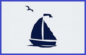 obrazek przedstawia niebieską żaglówkę i mewę lecącą nad nią
